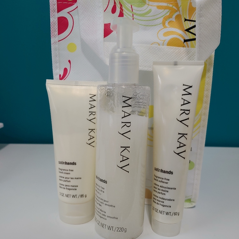 Mary Kay Satin Hands. Fragrance Free